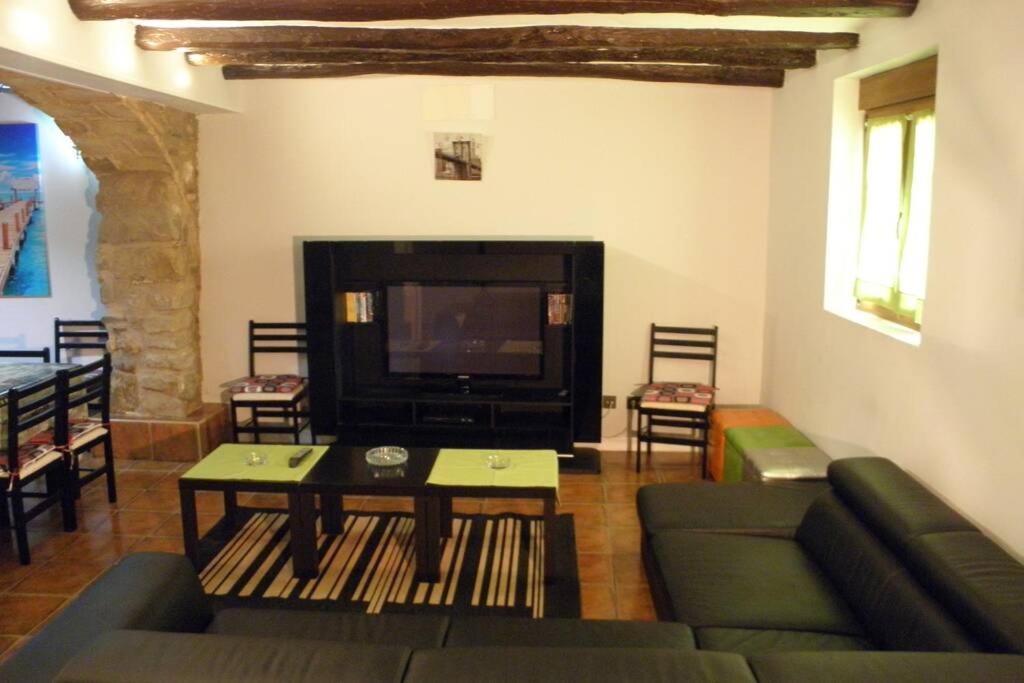 Casa rural, 15 personas, 7 habitaciones,gran salón Lazagurria Exterior foto